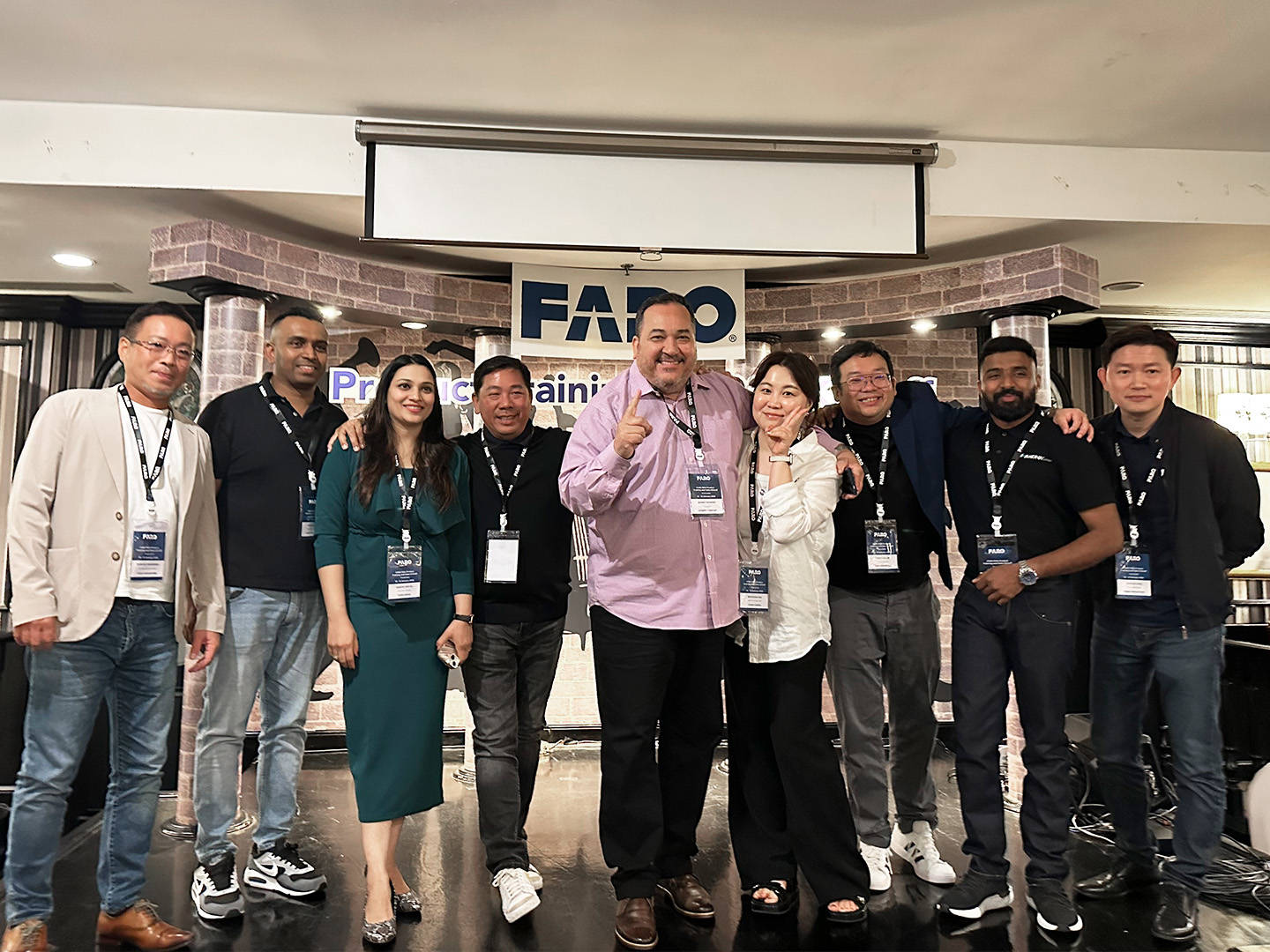 Become a FARO Authorized Distributor